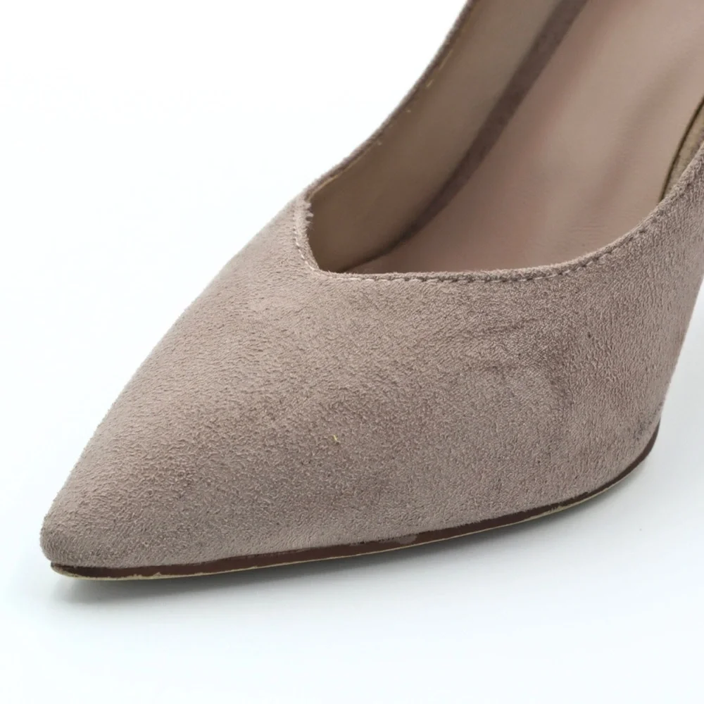 Jimmy Choo London Suede Pumps‎ Nude Pink Women’s EU 35 Pointed Toe Heels